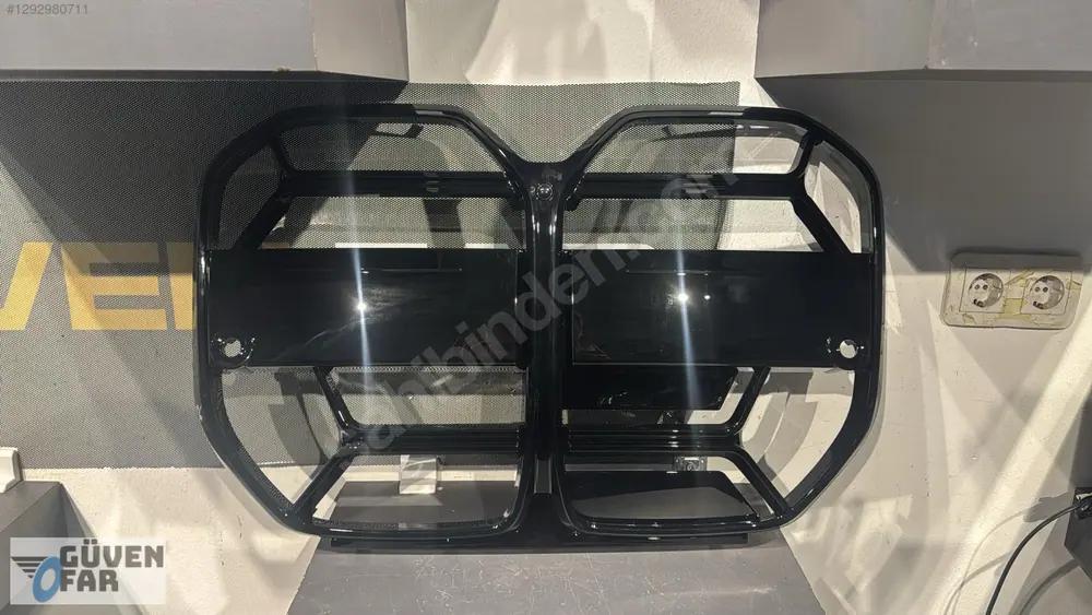 BMW G26 Ön Panjur Parlak Siyah Csl 2021- 581301876