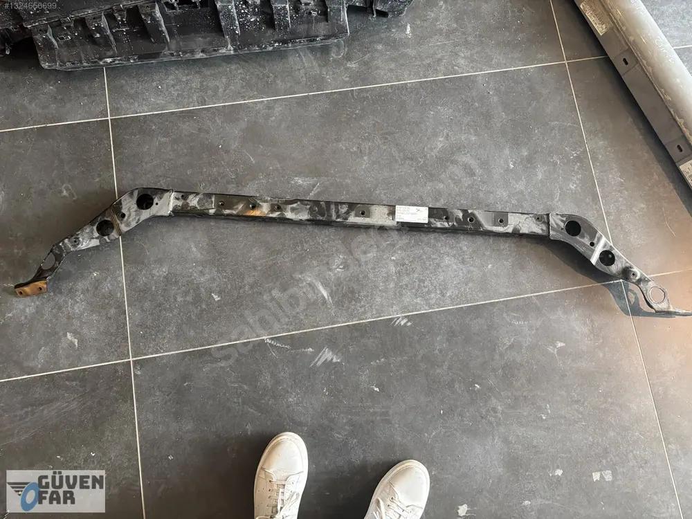 BMW G29 Z4 Ön Panel Üst Demiri 2019 51647436780