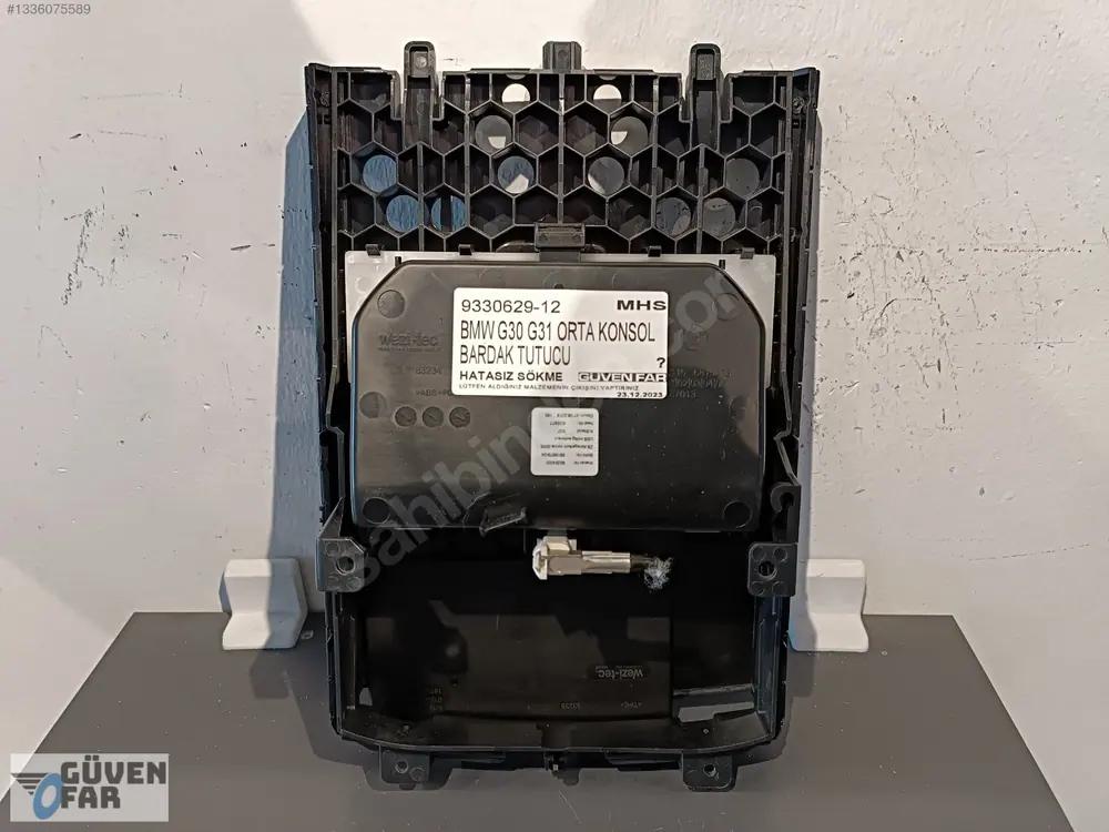 BMW G30 G31 Orta Konsol Bardak Tutucu 9330629-12