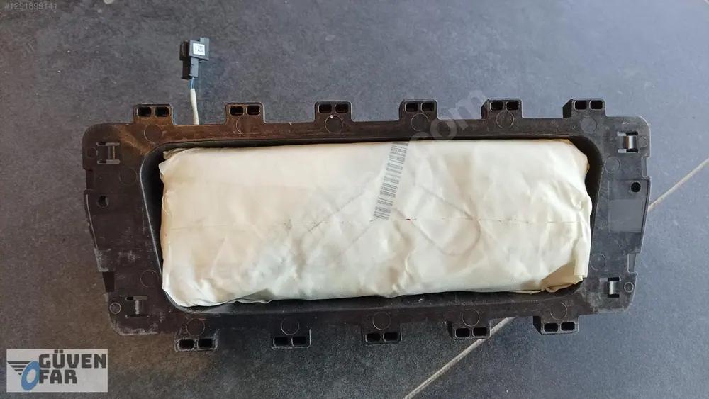 BMW G30 Göğüs Yolcu Airbag 72129297726 39929772605 6804063 39929772604 9297726 625445900