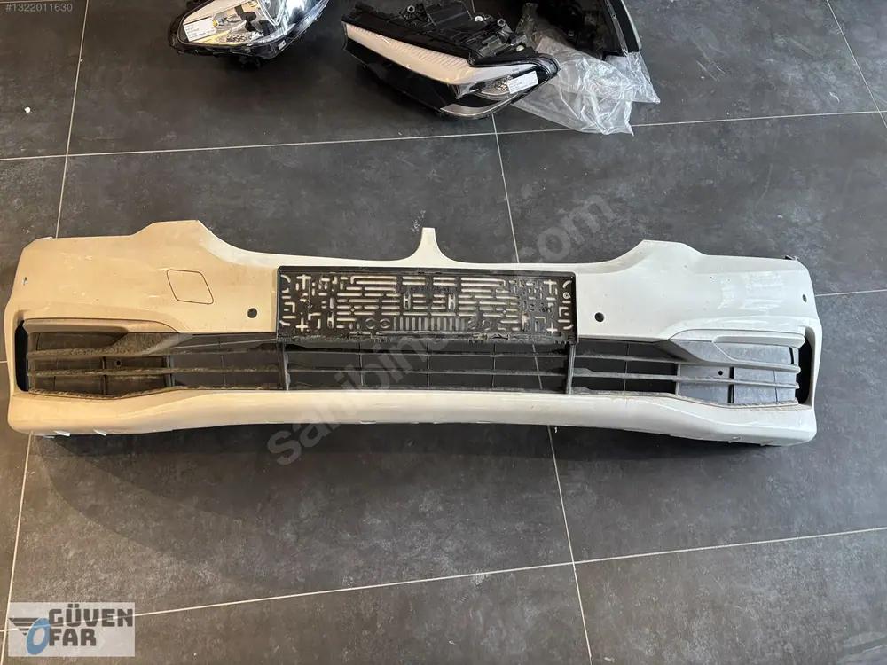 BMW G30 Ön Tampon Dolu 2017-2020 Metalik Siyah Safir 51117427442