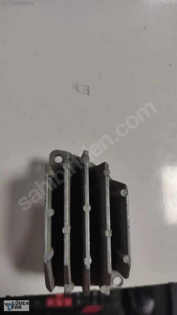 BMW G30 Sağ Sinyal Modülü 5 LED 63117214942