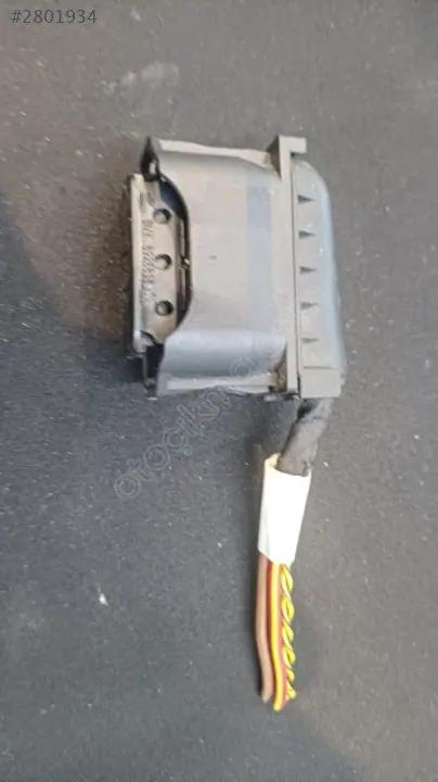 BMW G30 Soket Kablosu 6925638-04