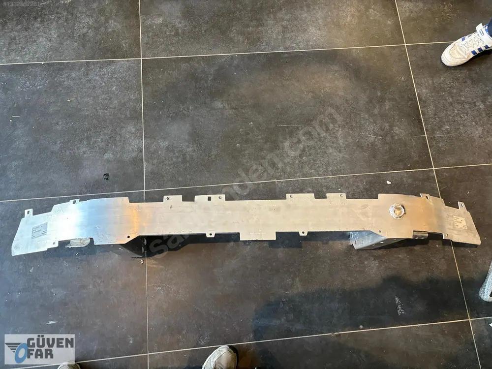 BMW G60 Ön Tampon Demiri 2023 51115A02FA9