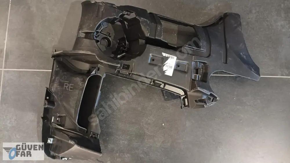BMW X1 F48 Ön Tampon Sağ Sis Çerçevesi Braketi 2014 2019 51118073960