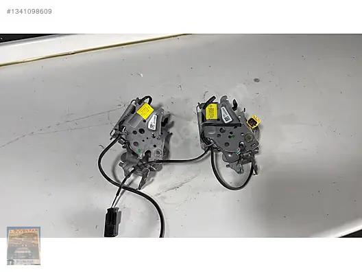 BMW X1 U11 Sağ-sol Kaput Kilidi 9880002-01