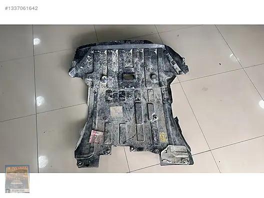 BMW X3 F25 F26 Motor Alt Muhafaza 51757253942