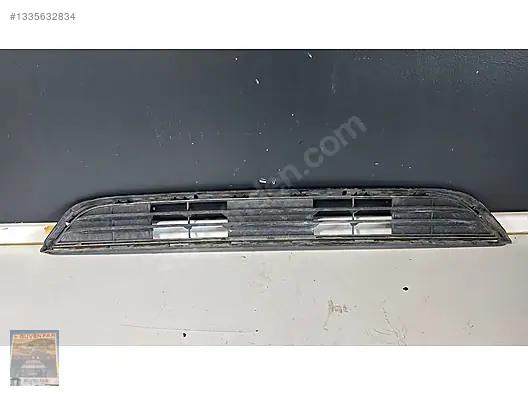 BMW X3 F25 Ön Tampon Orta Izgara 7338491