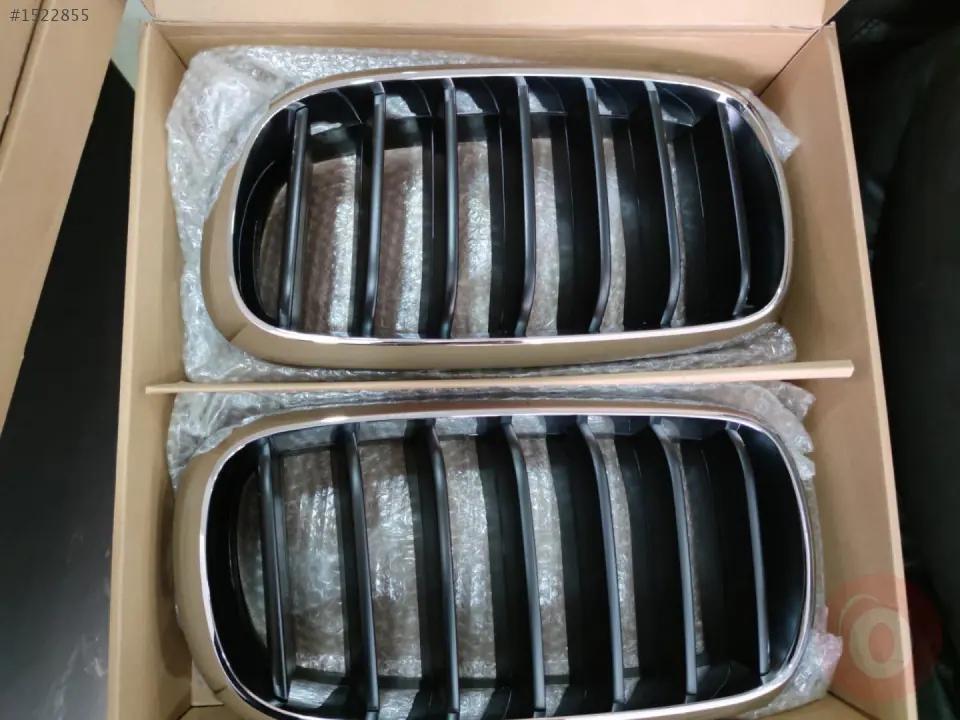BMW X5 F15 Sağ Böbrek Piano Black 51117294486