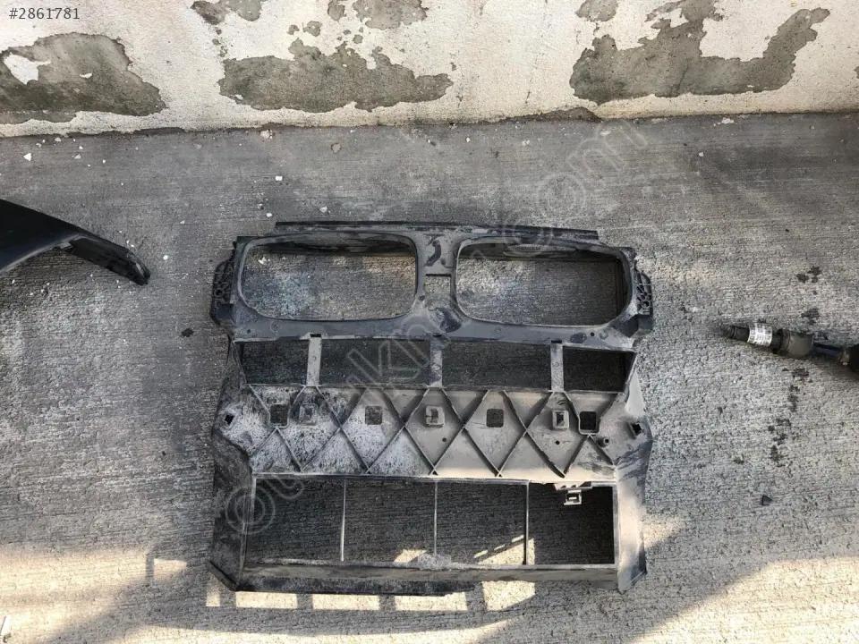 BMW X6 E71 Hava Kanalı Borusu 51647192758
