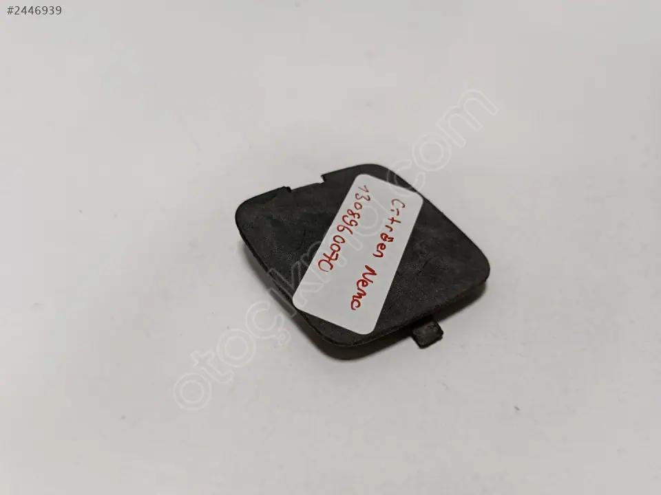 Citroen Nemo Ön Tampon Çeki Demir Kapağı 1308960070