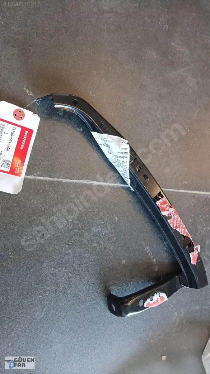 Honda Civic Ön Tampon Sol Braket 71190-S6A-000