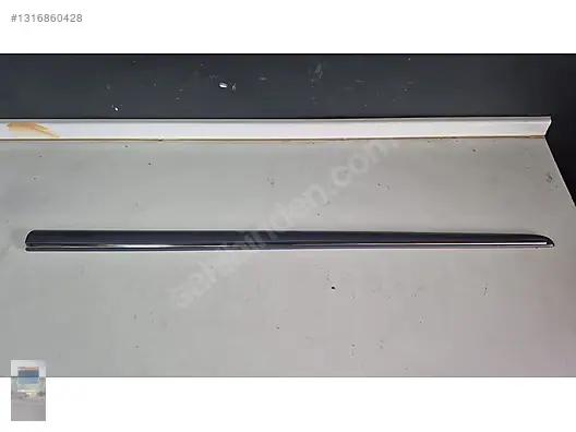 Mercedes A Seri W168 Sol Ön Kapı Bandı A1686981362