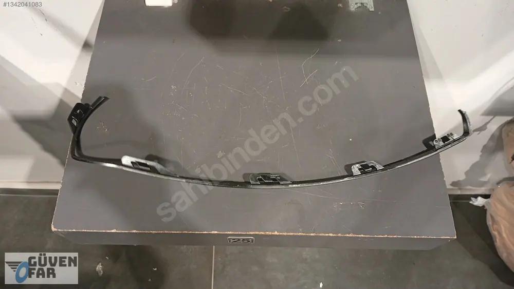 Mercedes A W176 AMG Ön Tampon Çıtası Sağ 1768851822
