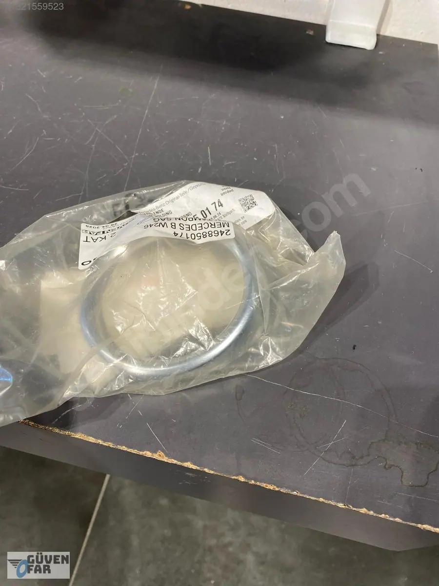 Mercedes B W246 Ön Tampon Sağ Nikelajı 2468850174