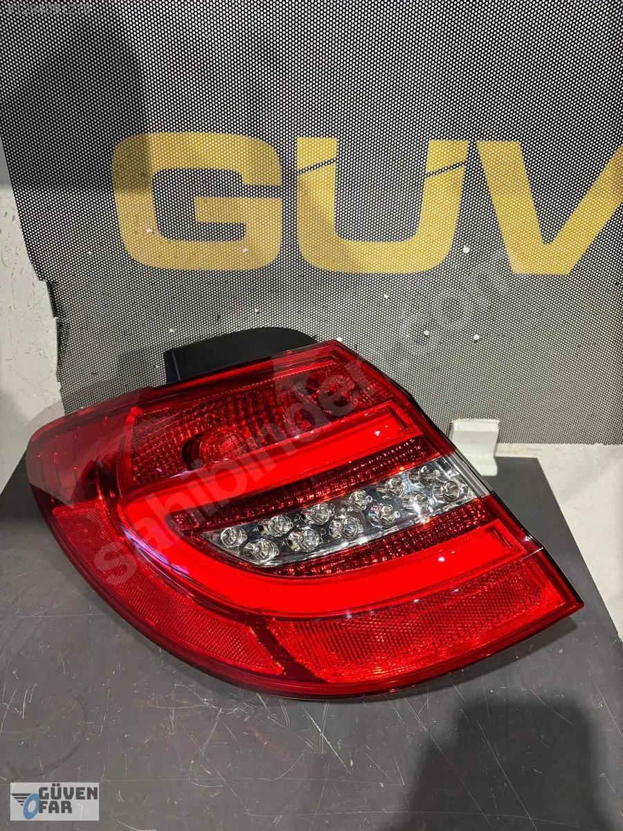 Mercedes B W246 Sol Dış Stop LED 2012-2013 2468200564