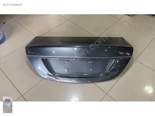 Mercedes C Seri W205 Bagaj Kapağı