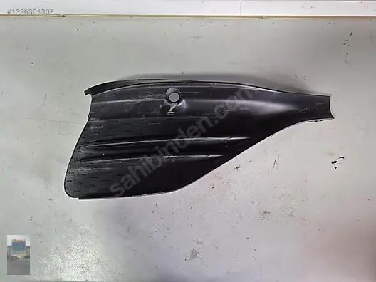 Mercedes C Seri W206 AMG Sağ Ön Sis Farı Çerçevesi A2068854205