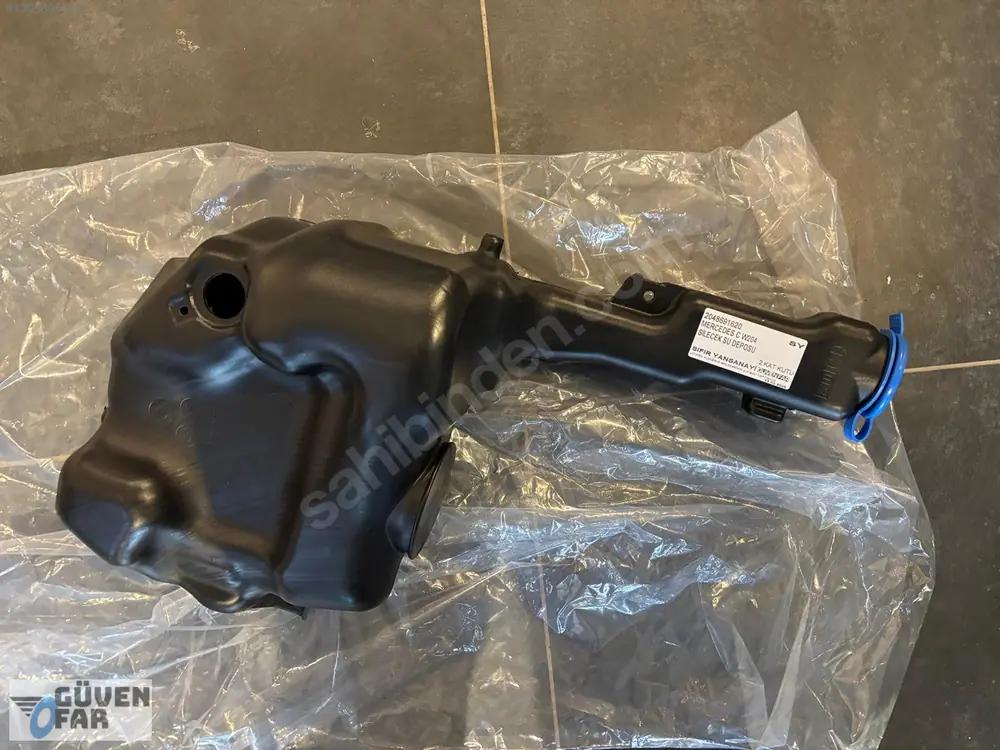 Mercedes C W204 Silecek Su Deposu 2048691620