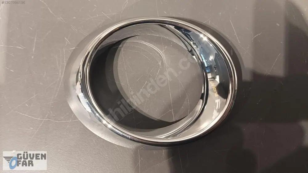 Mercedes C W204 Sol Sis Çerçevesi Nikelaj 2008 2011 2048850974
