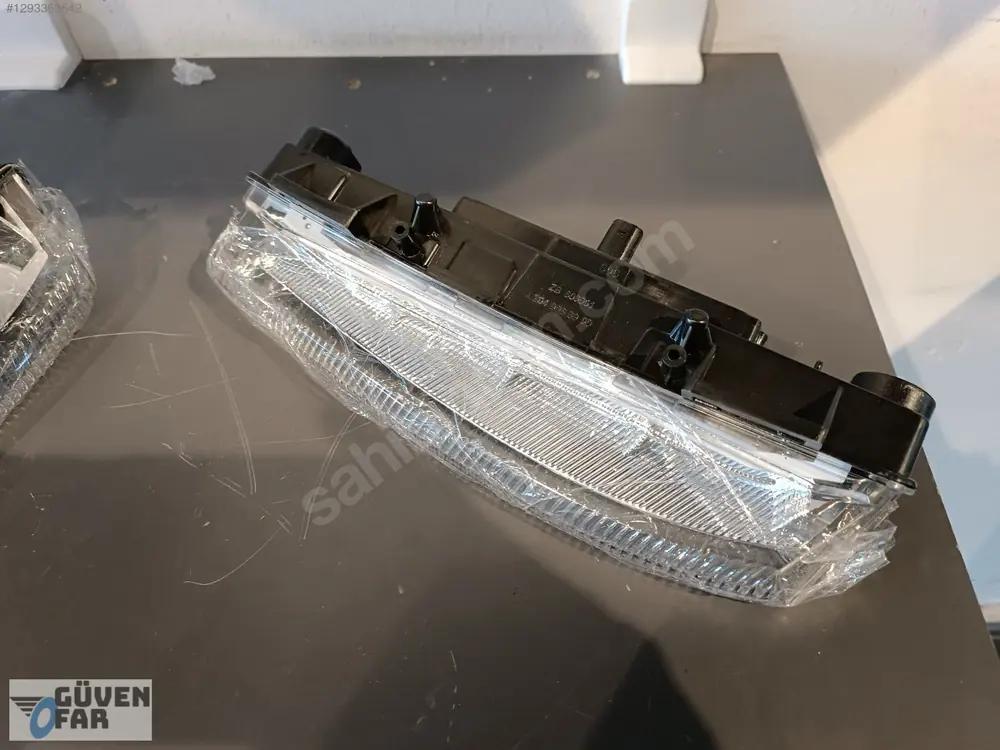 Mercedes C W204 W207 W212 Sol Sis Farı Gündüz LED 2011 2013 2049068900