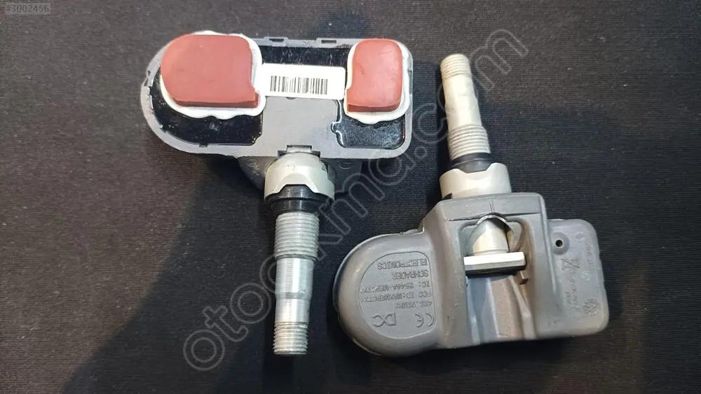 Mercedes C W204 W212 W221 Lastik Basınç Sensörü 0035400217