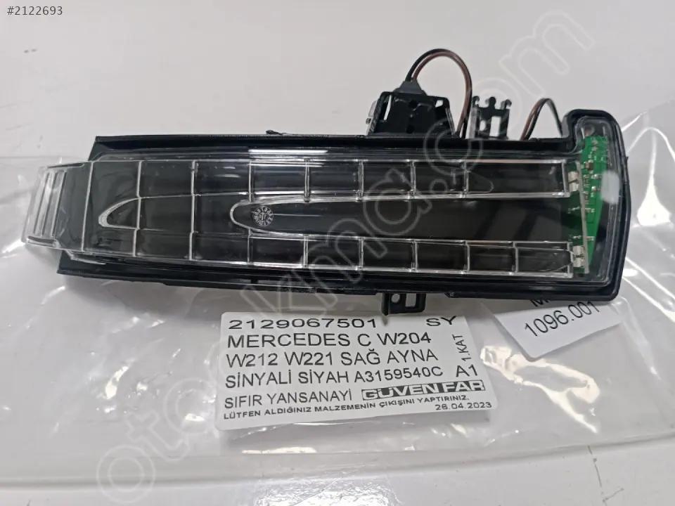 Mercedes C W204 W212 W221 Sağ Ayna Sinyali Siyah A3159540C 2129067501