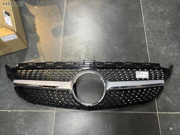 Mercedes C W205 Panjur Krom Gümüş 2014-2018 2058881260