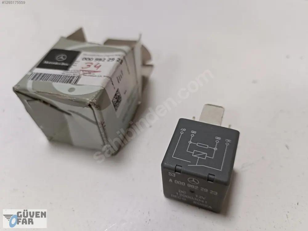 Mercedes C W205 W118 W177 W222 W447 Role Röle 0009822923