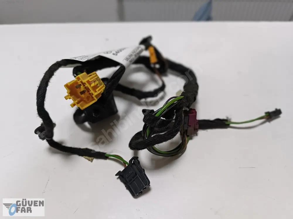 Mercedes C W207 Ön Sol Kapı Kablolama Tezgahı 2075405205