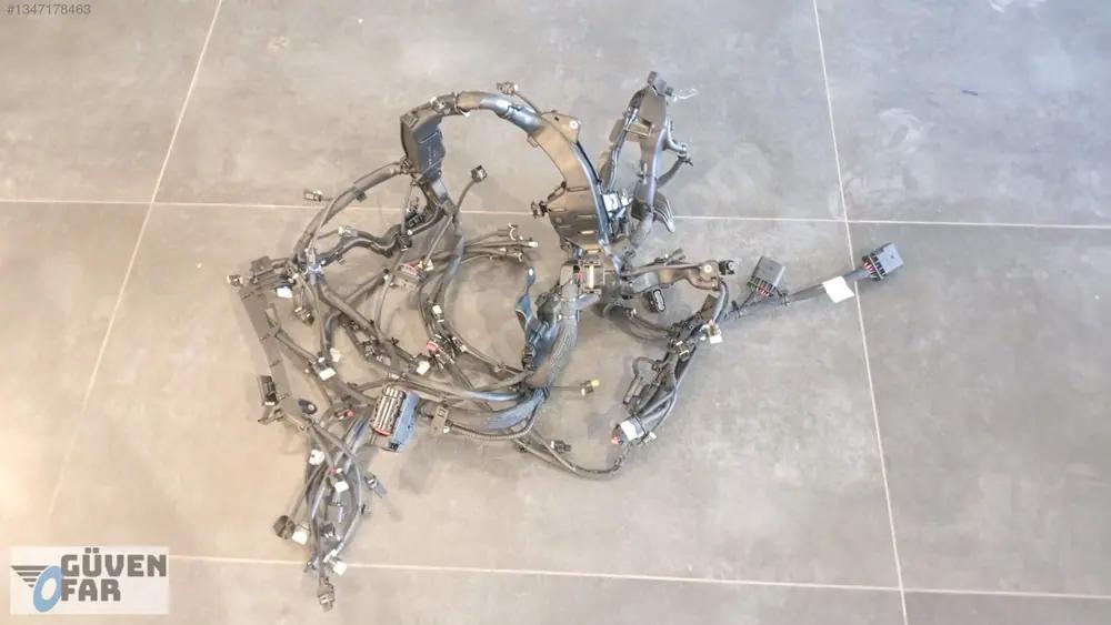 Mercedes CLA W117 W176 Motor Elektrik Tesisatı 1761509800