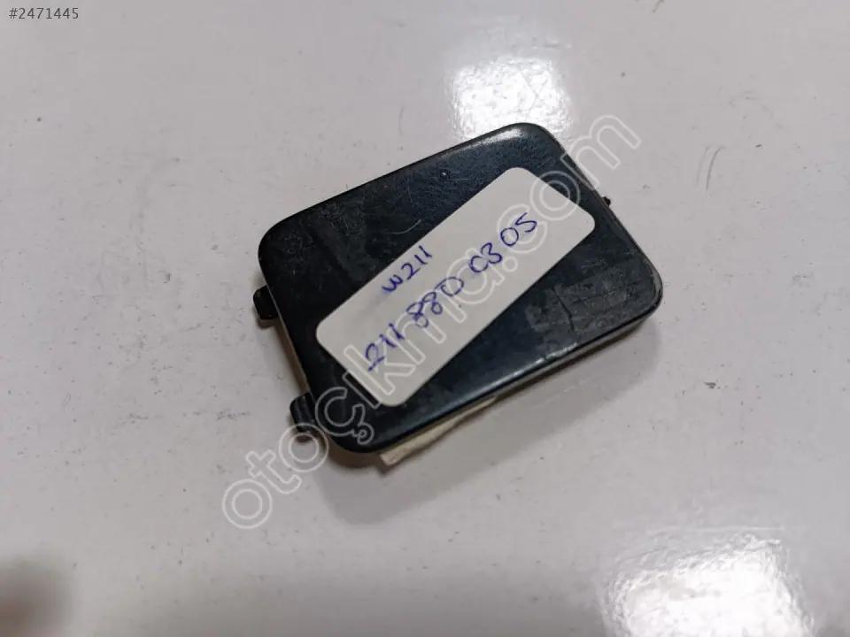 Mercedes E W211 Arka Çeki Demir Kapağı Avantgarde 2002 2006 2118800305