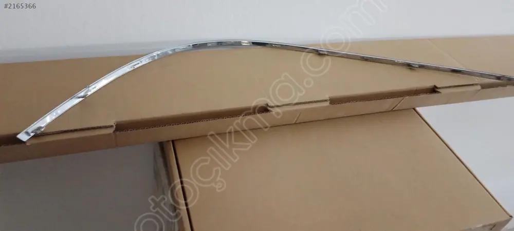 Mercedes E W212 Arka Tampon Sağ Nikelaj 2009 2012 2128852221