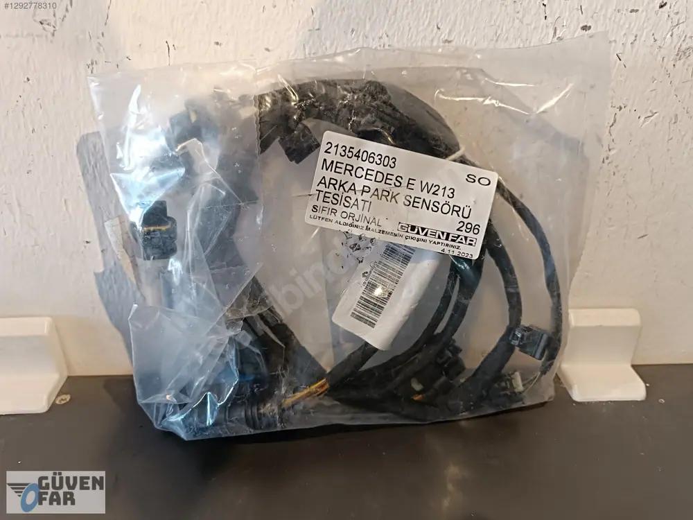 Mercedes E W213 Arka Park Sensörü Tesisatı 2135406303