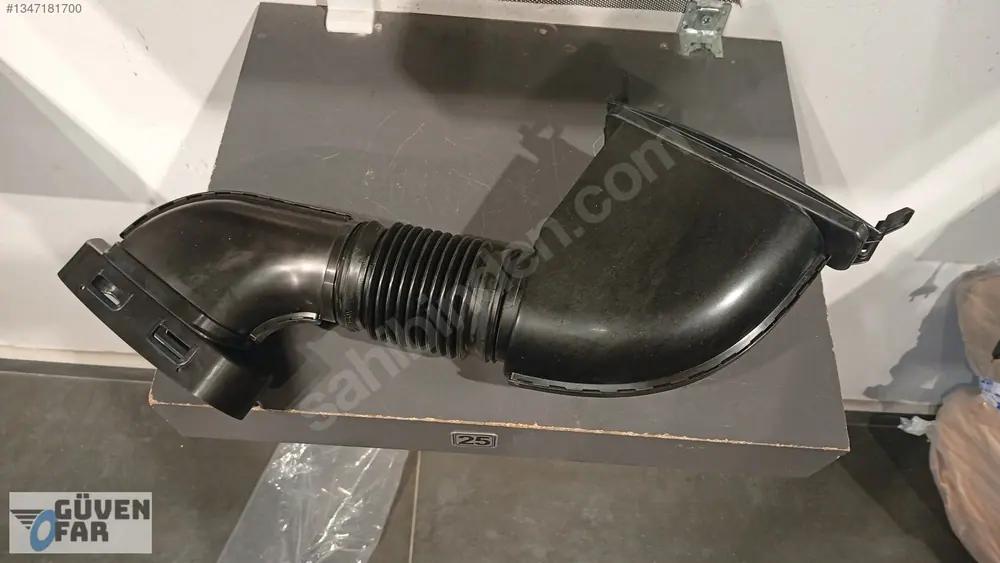 Mercedes E W213 Hava Emiş Hortumu OM654 Dizel 6540944600