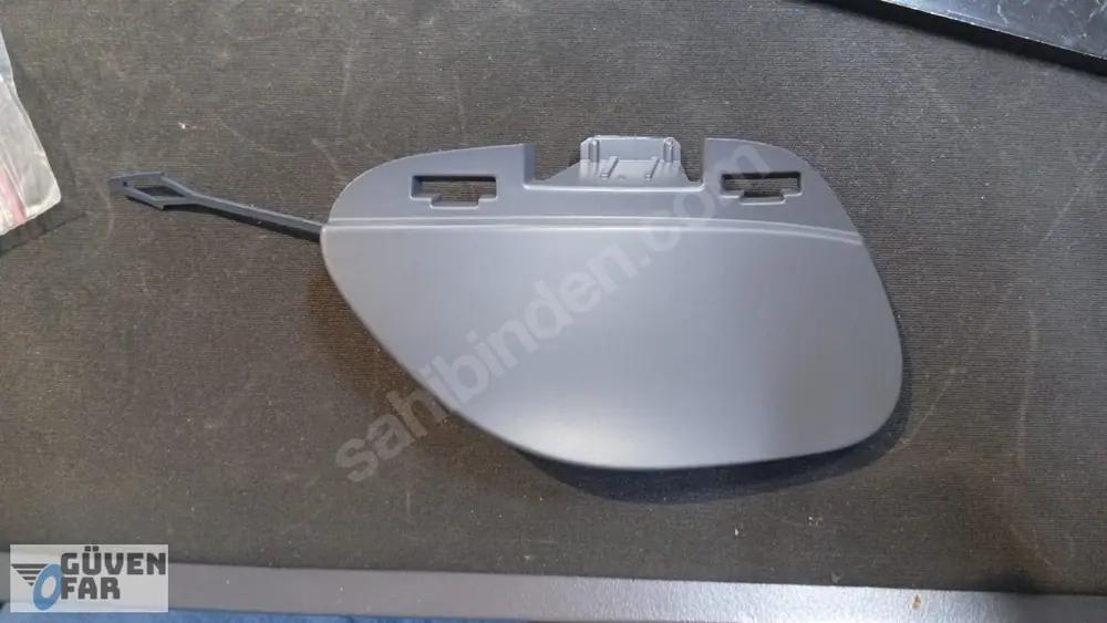 Mercedes EQA EQB W243 W247 Ön Tampon Çeki Demir Kapağı 2438857101
