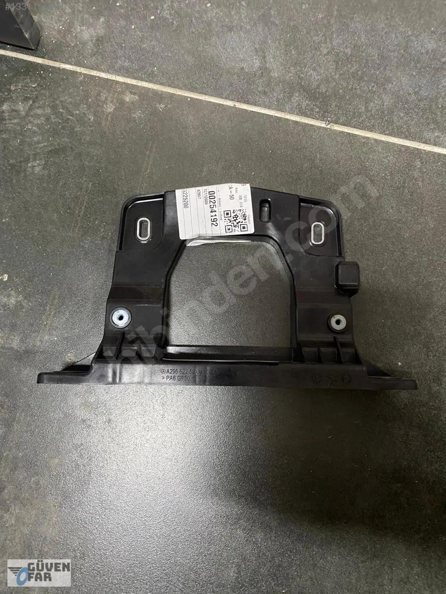Mercedes EQE W295 Ön Üst Güçlendirme Braketi 2956225200