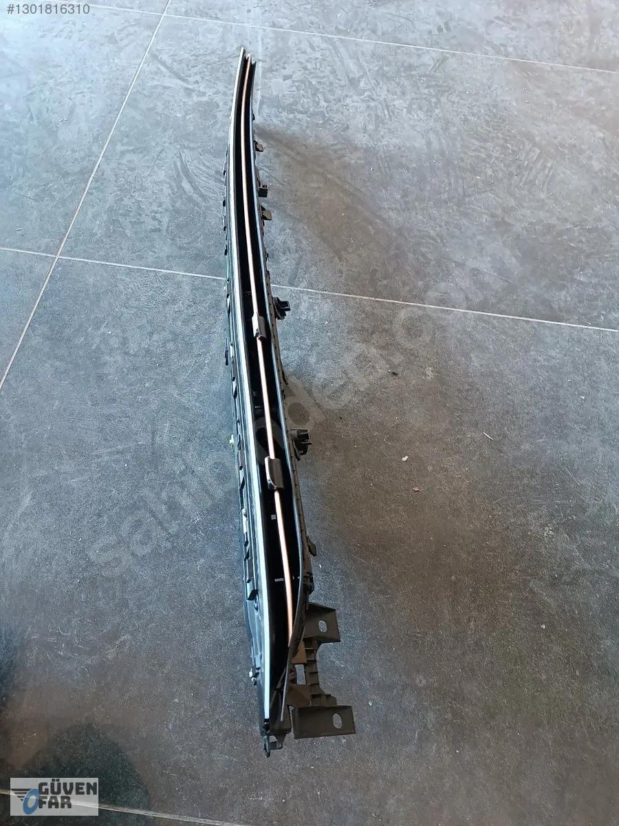 Mercedes EQS W297 Sağ Ön Üst Buz Çözücü Havalandırma 2978300103