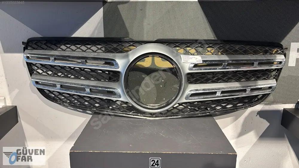 Mercedes GLS W166 Ön Panjur Krom 2016-2019 1668880460