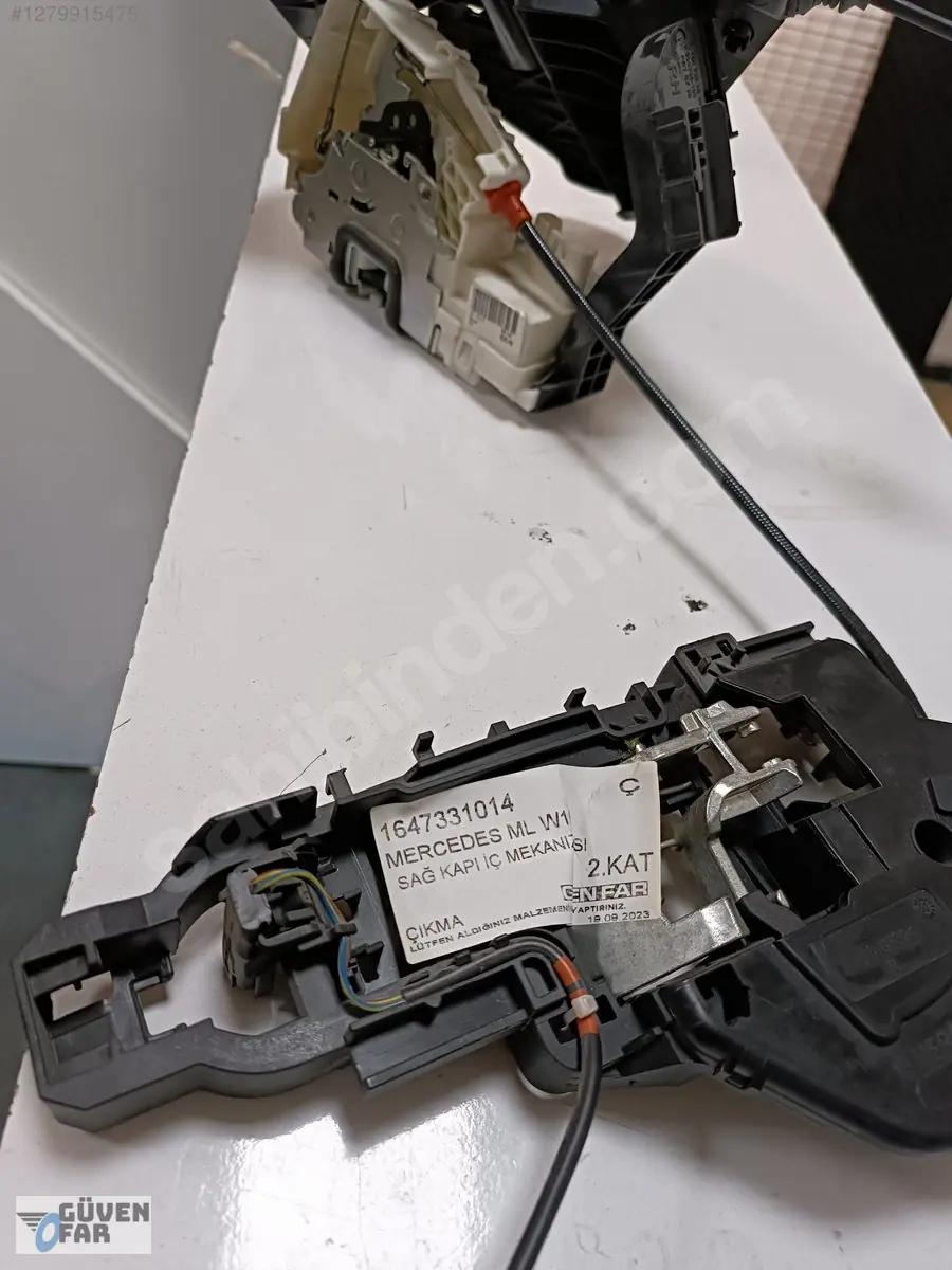 Mercedes ML W164 Sağ Kapı Mekanizması 1647331014