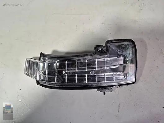 Mercedes Ml W166 Sağ Dikiz Aynası LED Sinyali A1668200221