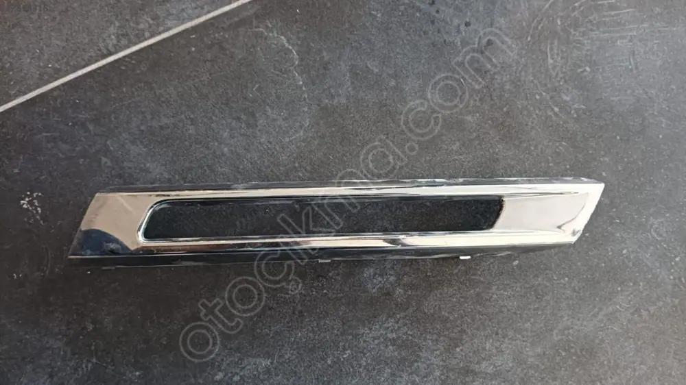 Mercedes ML W166 Sağ Sis Çerçevesi Nikelaj 2011 2015 1668850874