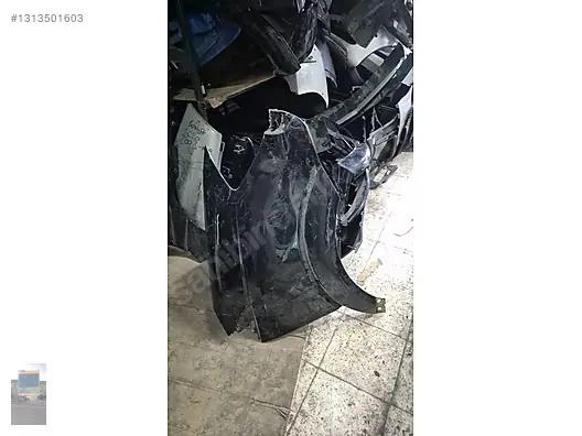 Mercedes Sprinter Sağ Ön Çamurluk
