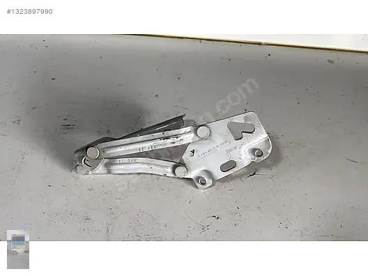 Mercedes Sprinter W910 Sağ Kaput Menteşesi A9108803100
