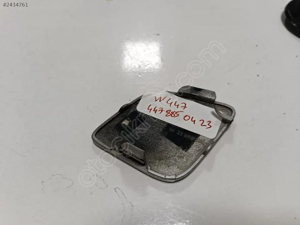 Mercedes Vito W447 Ön Çeki Demir Kapağı 4478850423