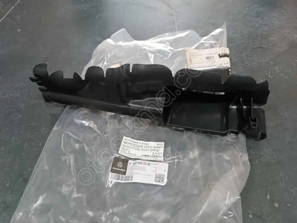 Mercedes Vito W447 Radyatör Hava Girişi Sağ 4475051330
