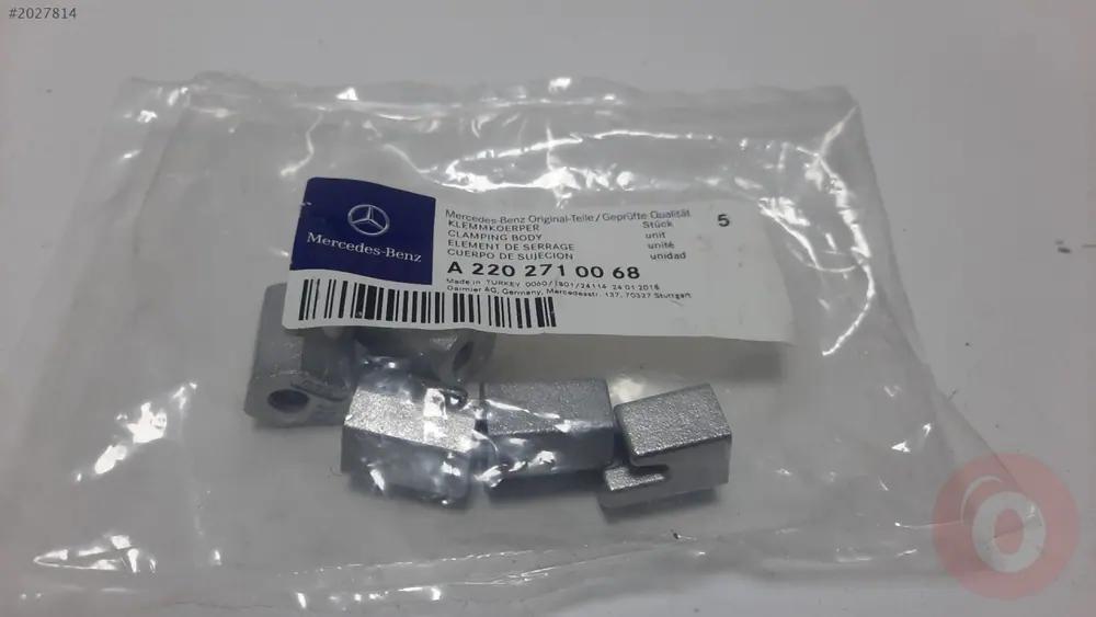 Mercedes W722 W724 Klemens Gövdesi 2202710068