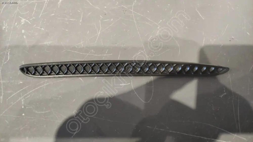 Mercedse C W205 AMG Arka Tampon Braketi Sol 2058850053