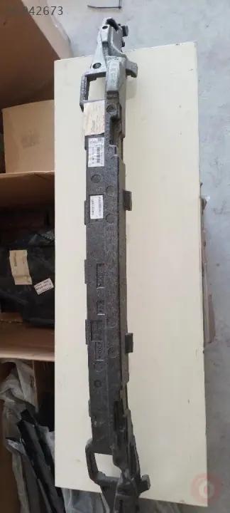 Mini Clubman F54 Ön Tampon Köpüğü 51647352339