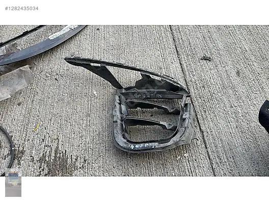 Porsche Macan Gts Ön Sol Tampon Izgarası 95B807681
